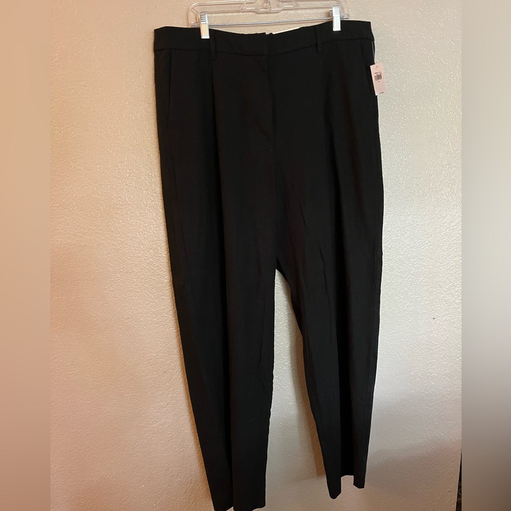 NWT Old Navy linen blend trousers. High waist, straight leg.